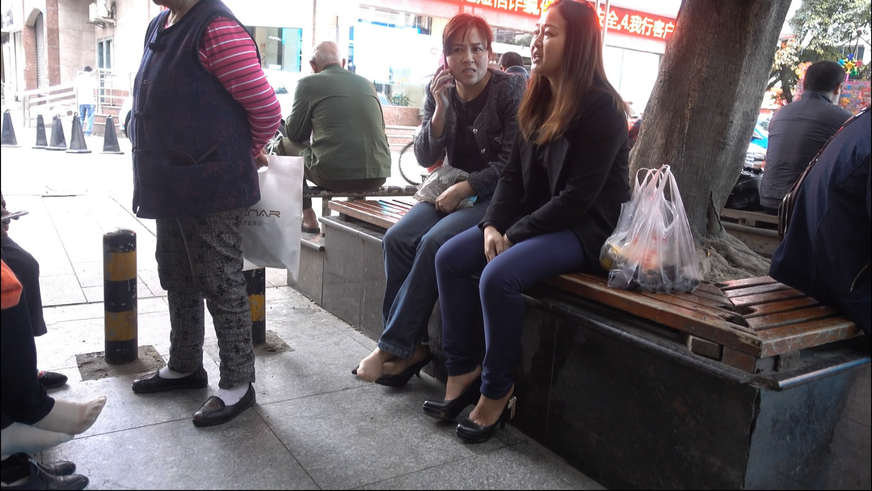 streetsnapnylon[00 02 05][20181205 222802 6]